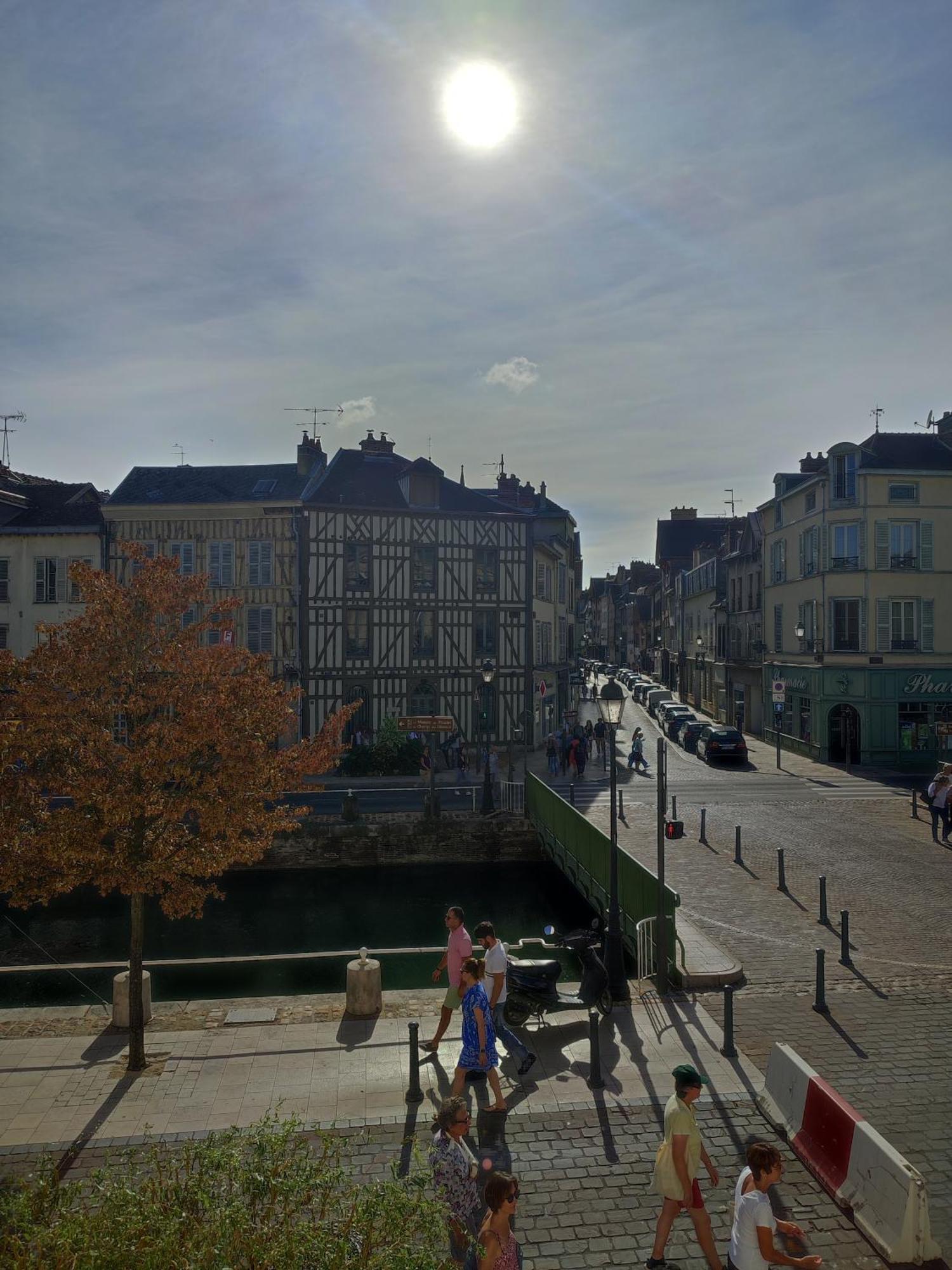 Appartement Cosy Tout Confort Troyes Exteriér fotografie