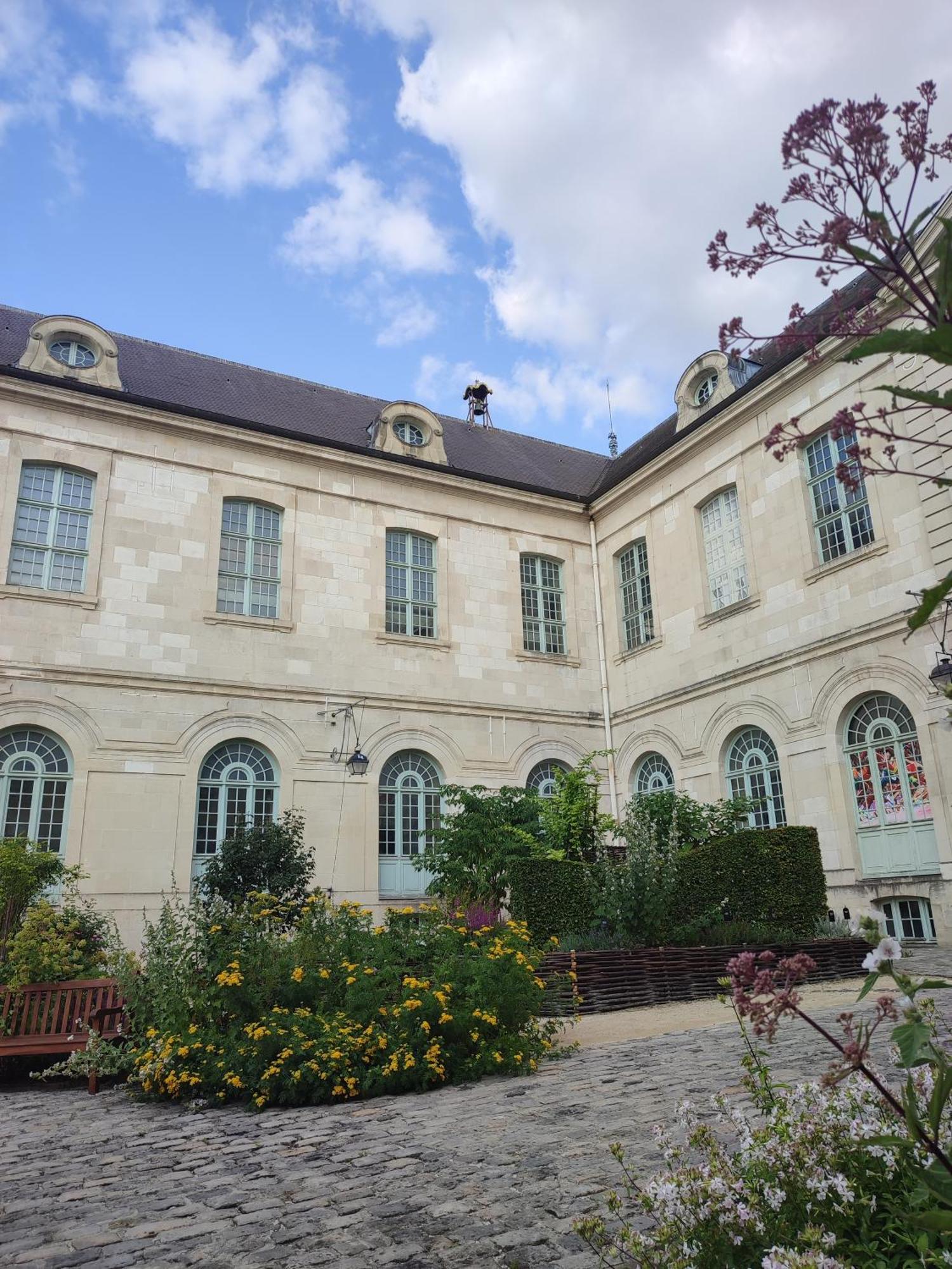 Appartement Cosy Tout Confort Troyes Exteriér fotografie